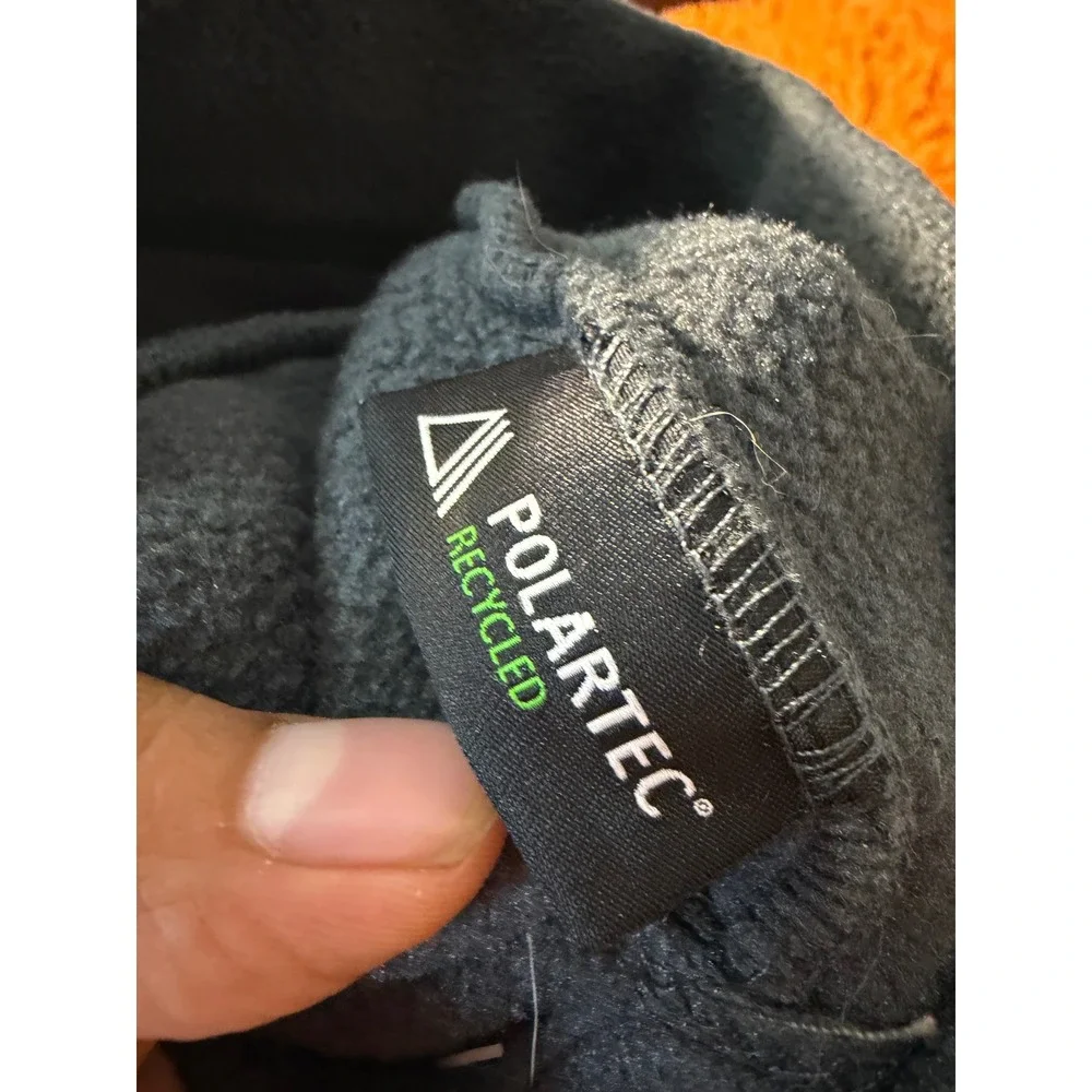 The North Face Polartec Fleece Beanie Charcoal Grey Recycled Winter Hat Logo